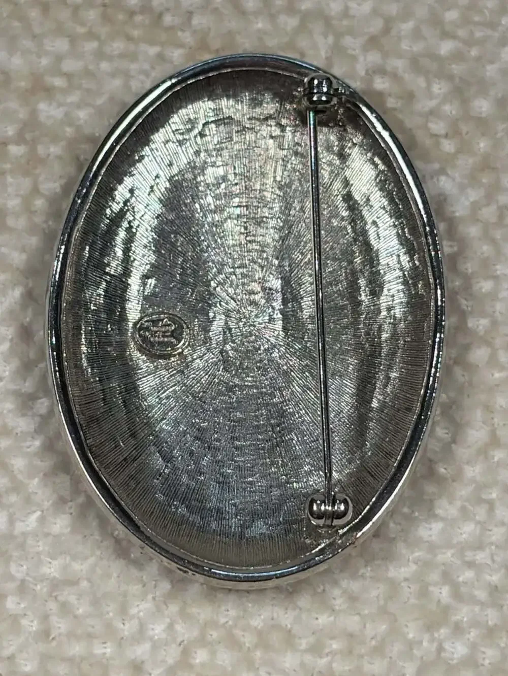 Art Deco Style Sterling Silver Marcasite Green Agate Red Carnelian Oval Brooch